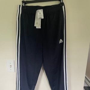 Brand new (w tags) Men’s Adidas jogger pants- Navy